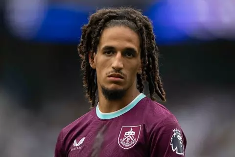 الاتحاد الإنجليزي يتهم حنبعل المجبري بسوء السلوك